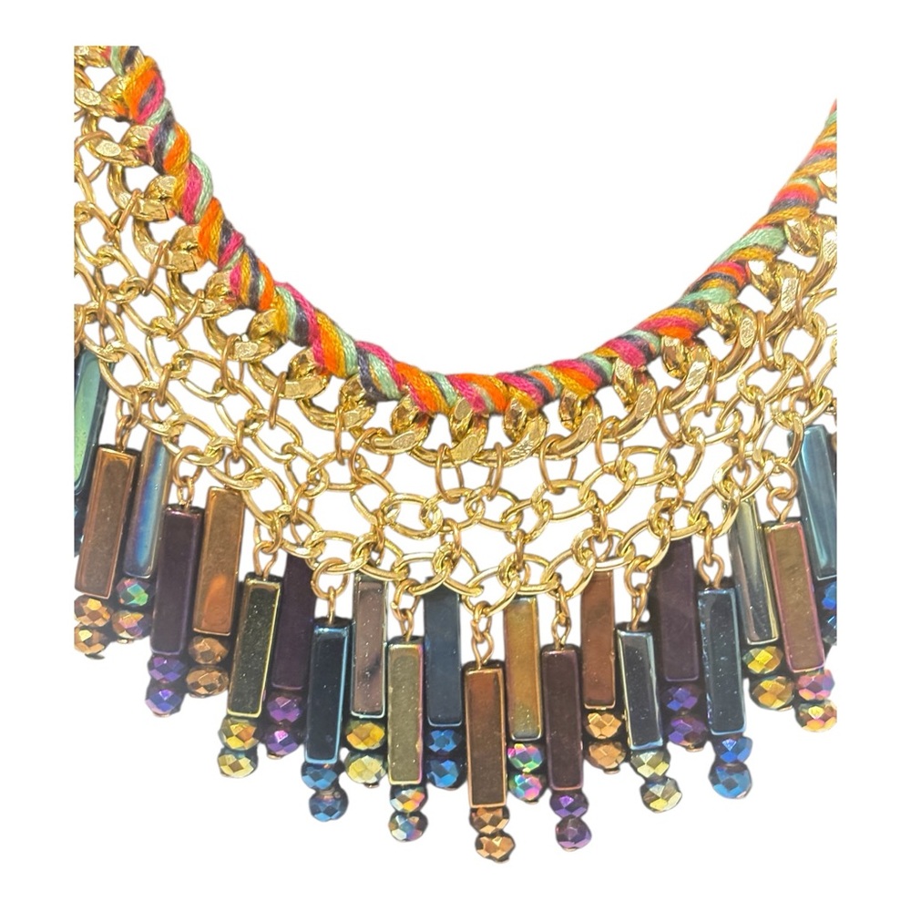 Gold-Chain statement necklace with elongated beads and multicolor threading - Picture 2 of 5